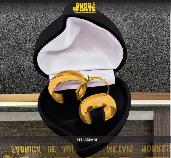 Par de alianças 8MM Modelo Tradicional Abaulada Ouro 18K
